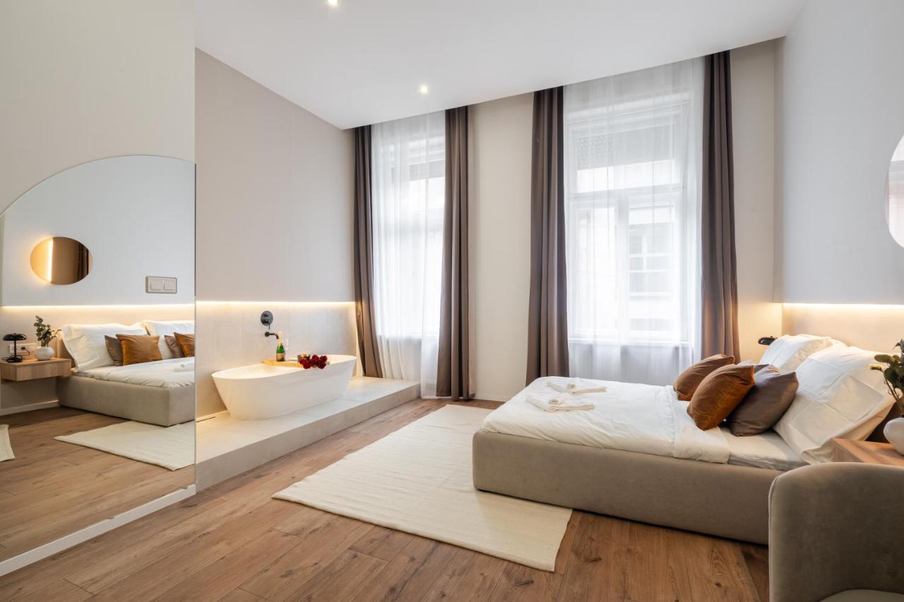 You Boutique Suites, Best Location By Bqa Budapest Exterior foto